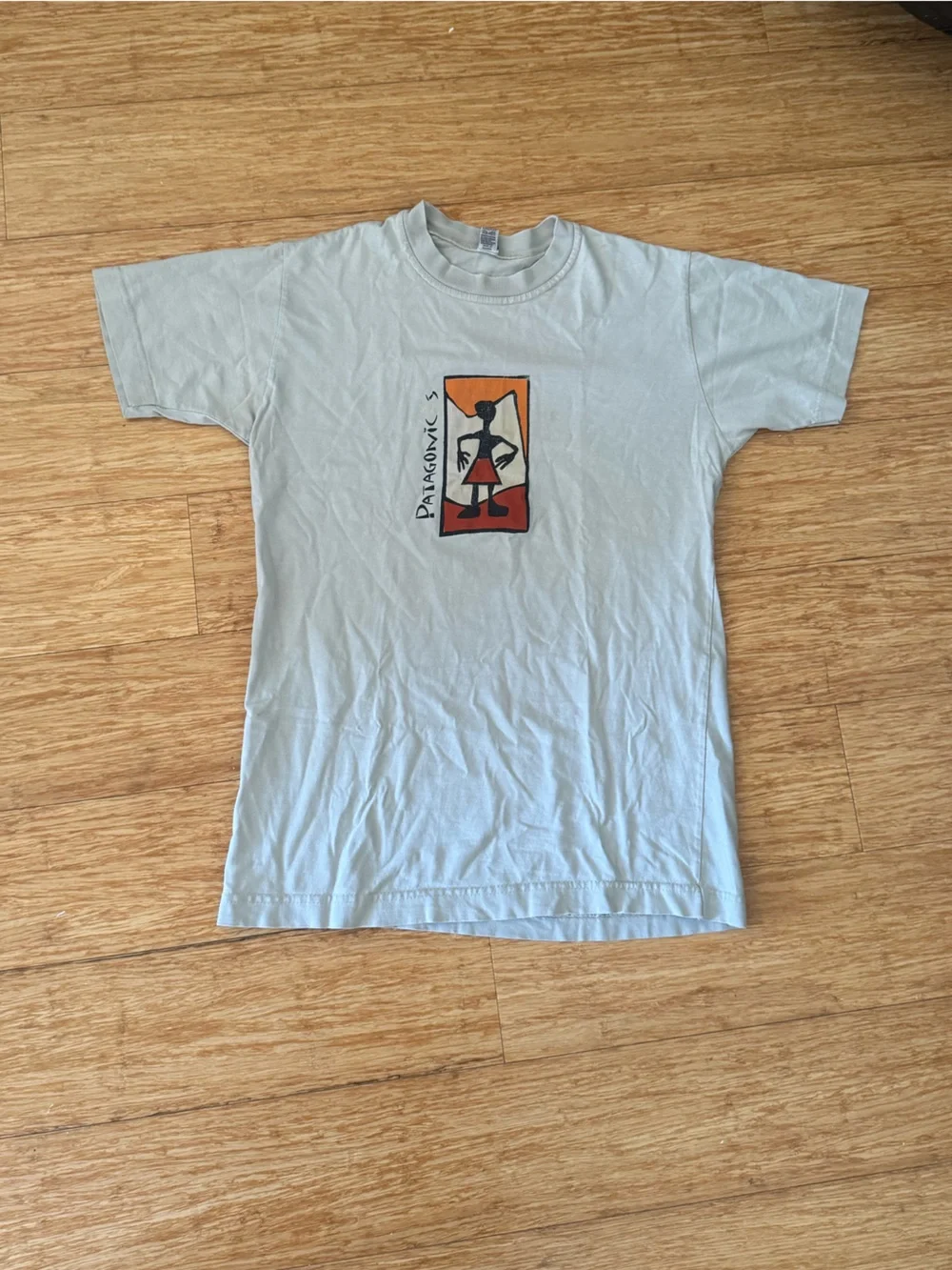 Patagonicas Patagonia cream graphic t-shirt